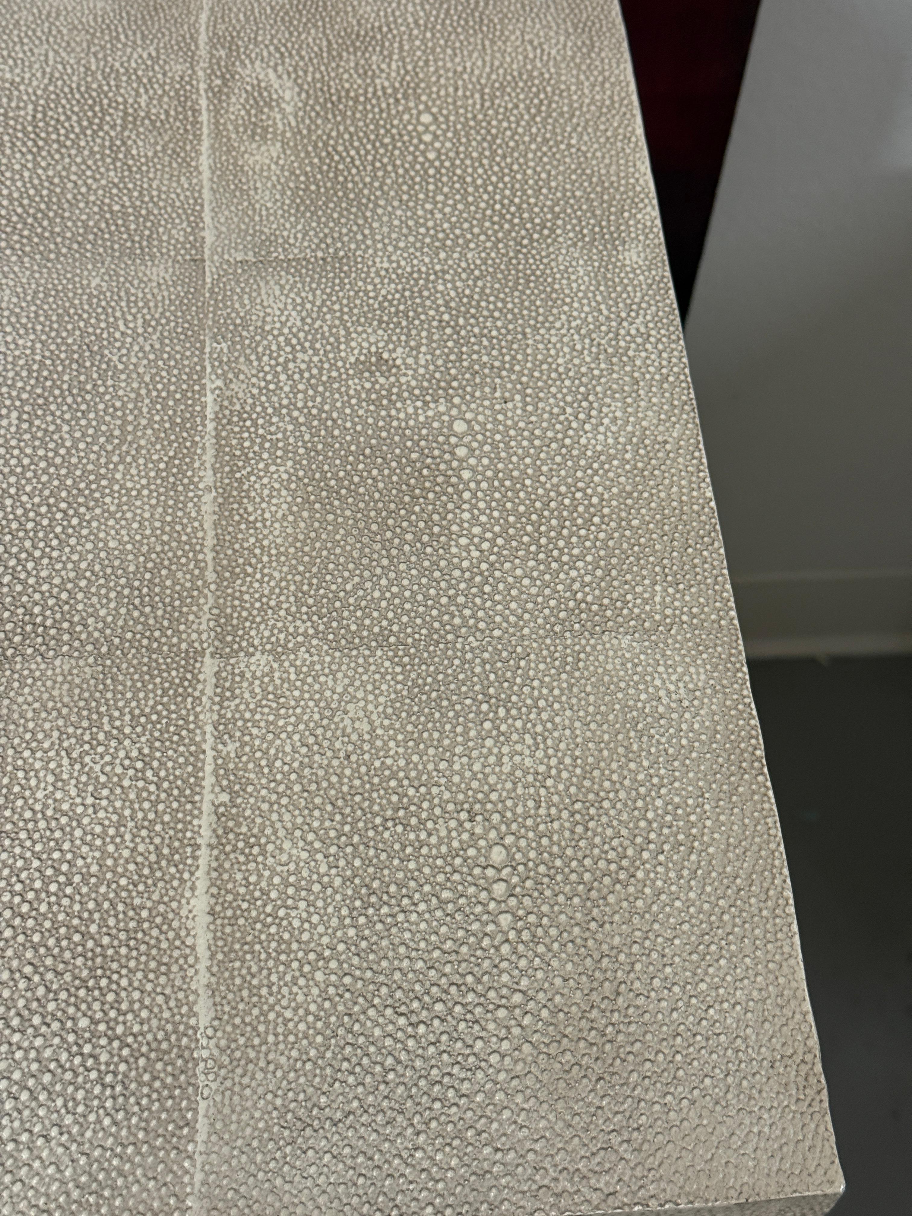 Cassapanca Solange di Mitchell Gold + Bob Williams in finto zigrino in vendita 2