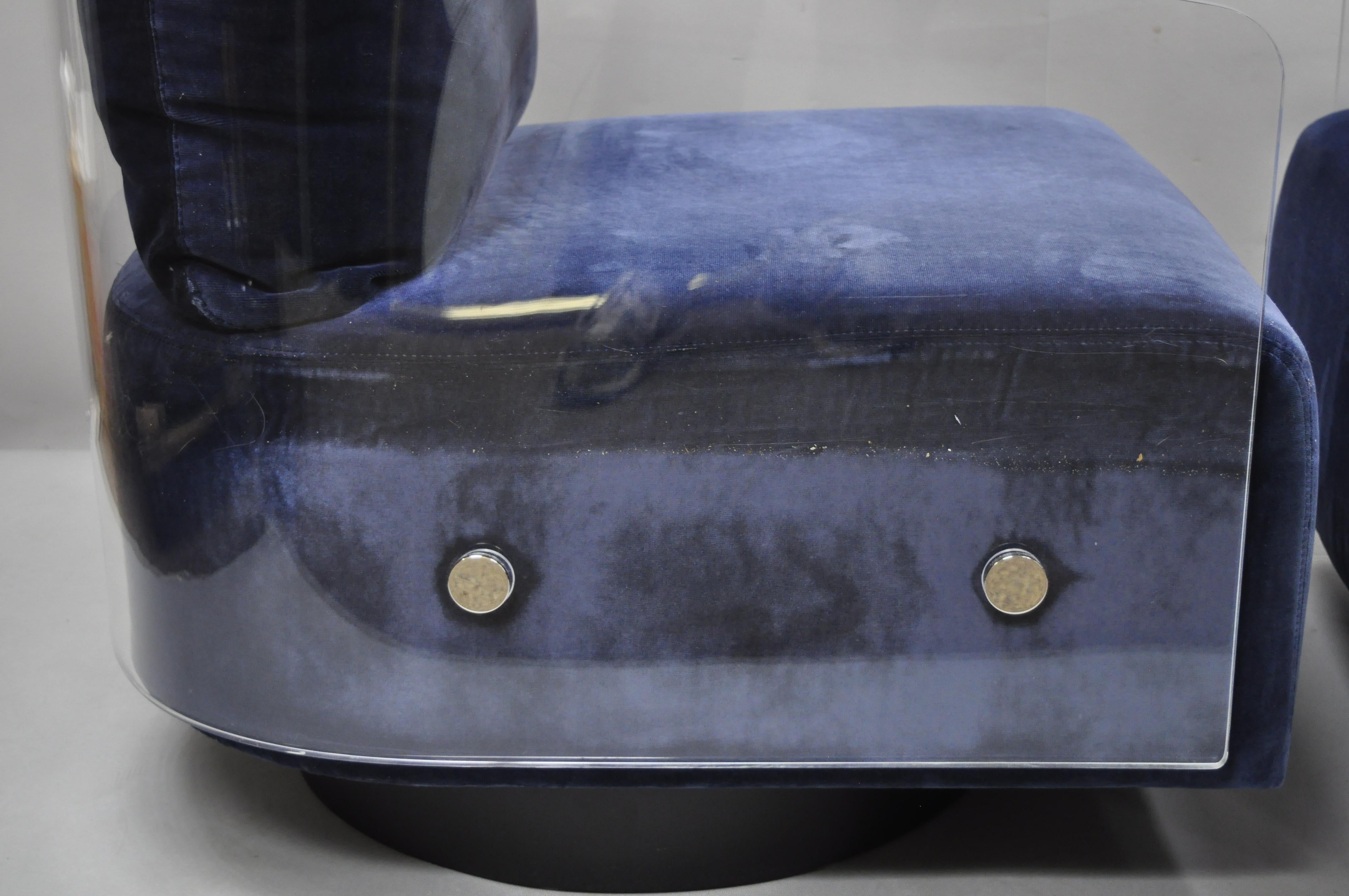 North American Mitchell Gold & Bob Williams Lucite Lucy Swivel Blue Club Lounge Chairs, a Pair