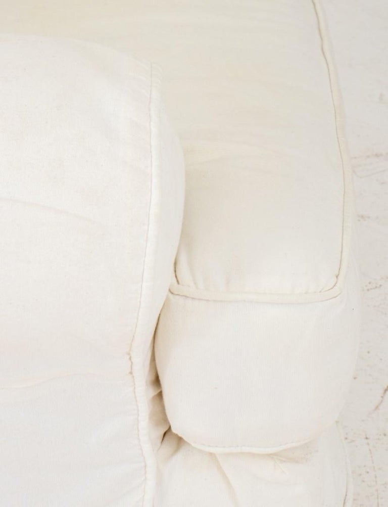 Mitchell Gold "Shabby Chic" White Slipcover Chair For Sale at 1stDibs