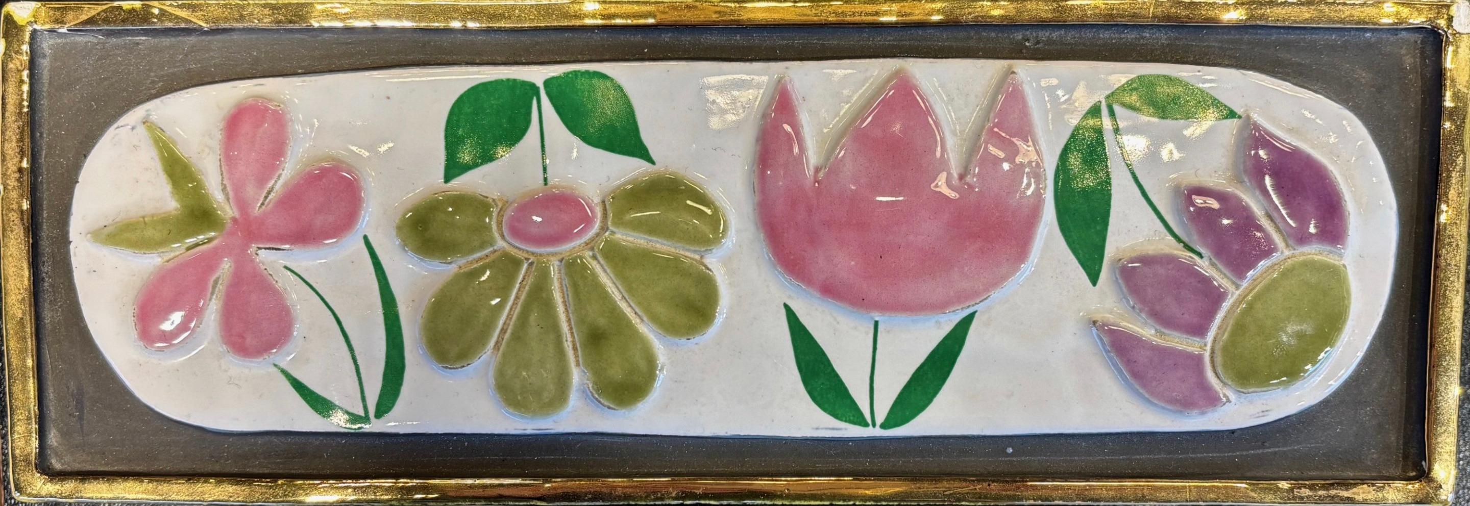 Mithé Espelt Still-Life Sculpture - Boîte à Bijoux N°ESP104 Glazed Ceramic Mirror with Birds and Flowers