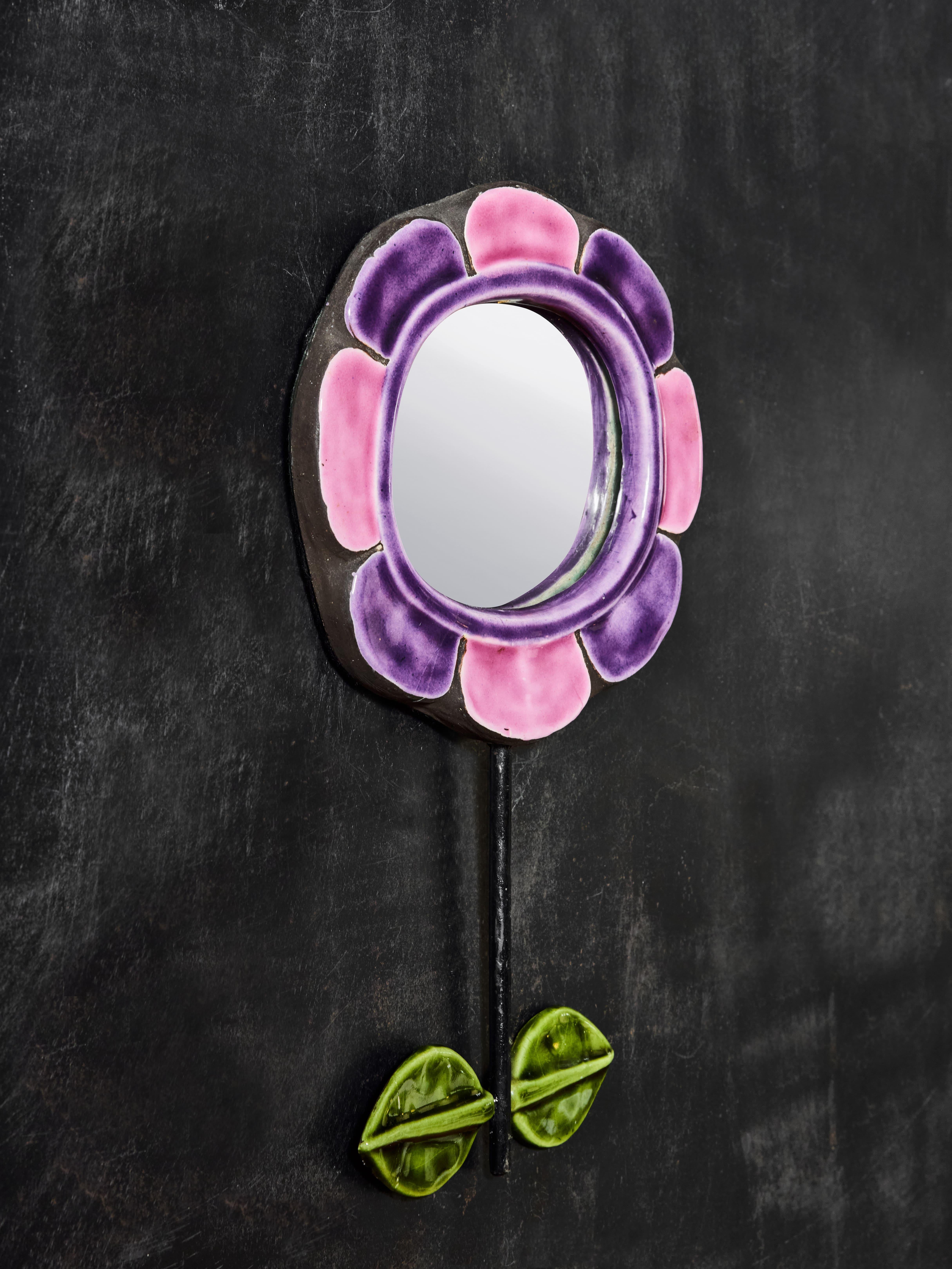Mid-Century Modern Mithé Espelt Miroir à fleurs en céramique en vente