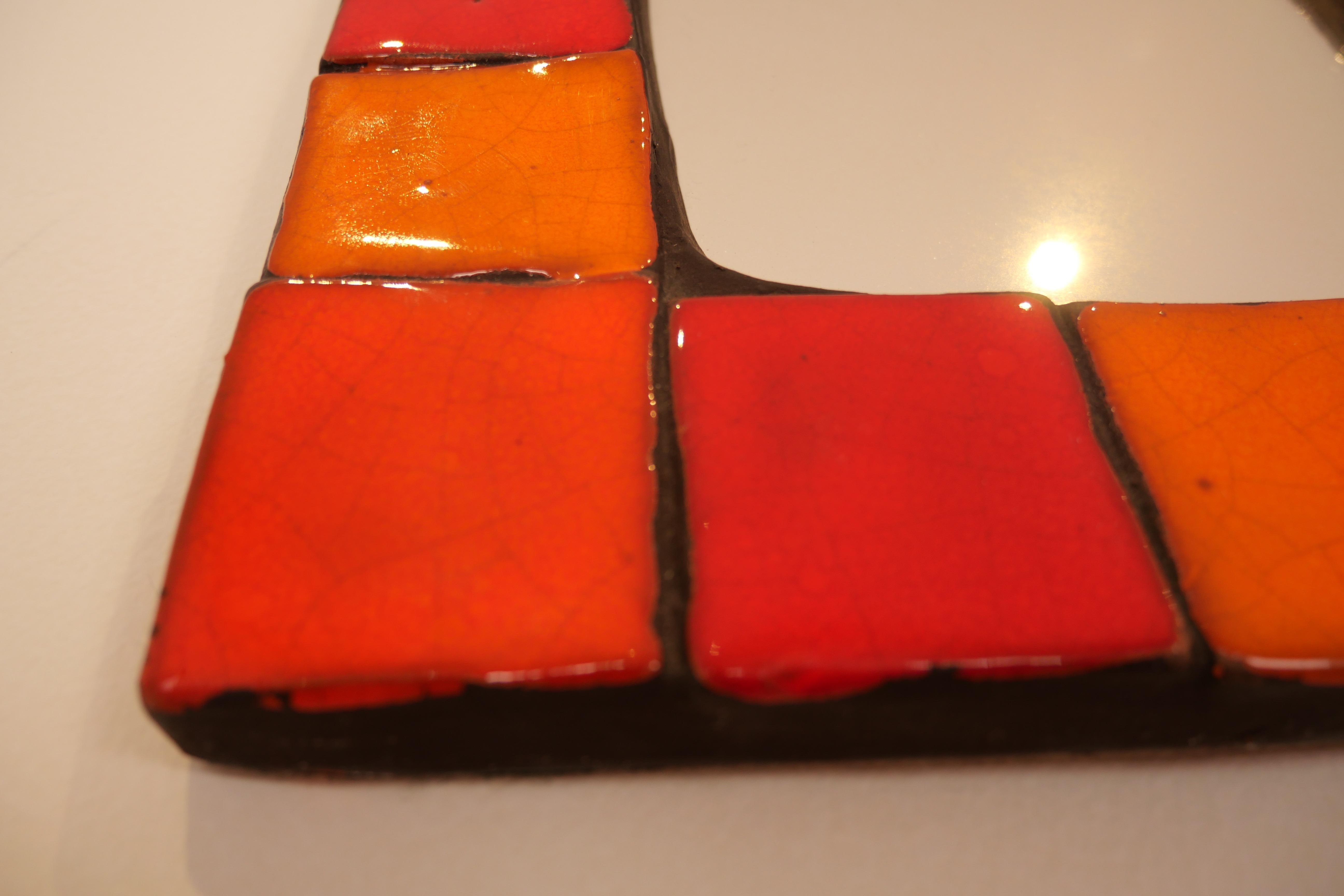 Mithe Espelt Ceramic Mirror in Various Shades of Red and Orange 60's In Good Condition For Sale In Santa Gertrudis, Baleares