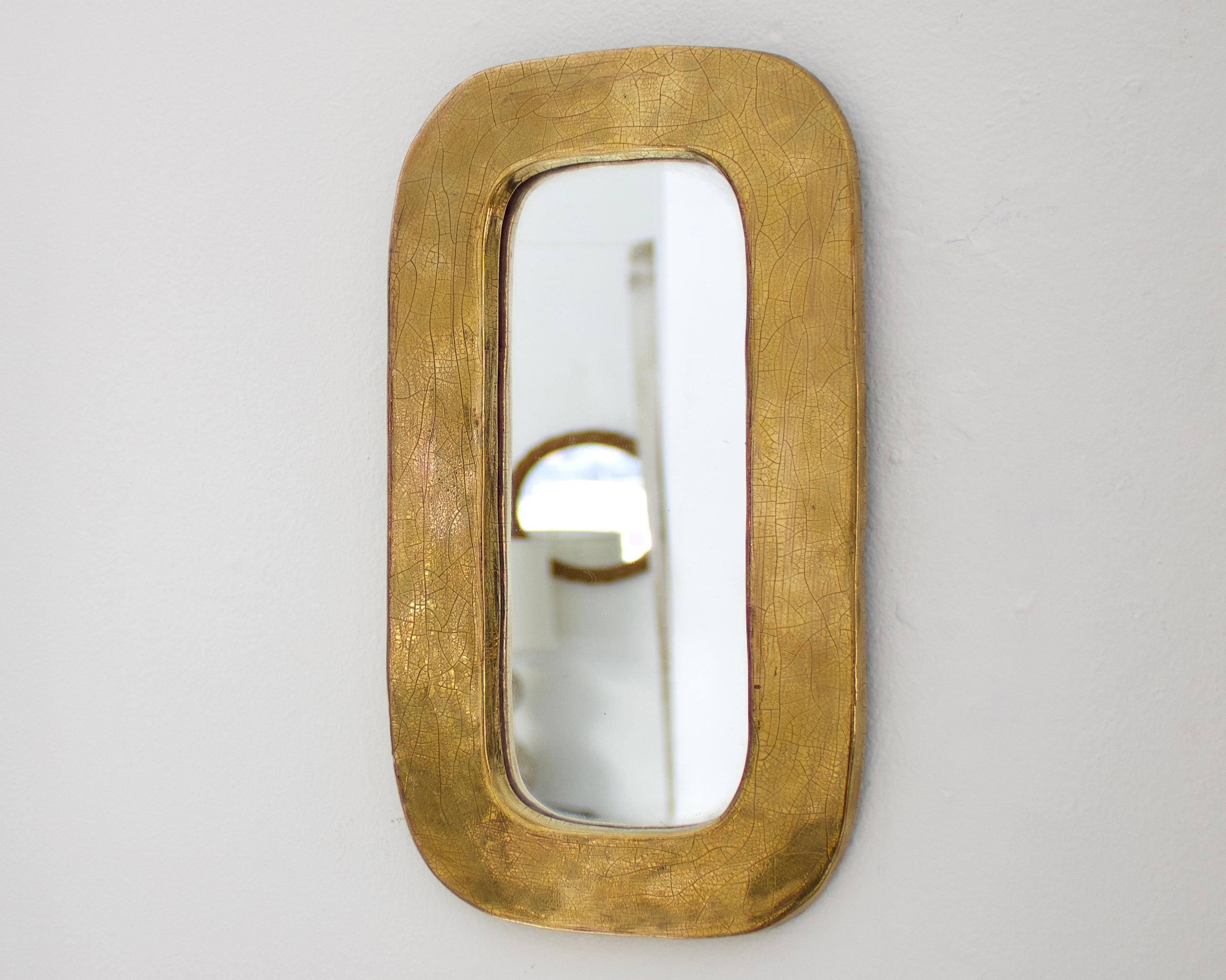 Miroir en céramique émaillé or doré français Mithé Espelt Bon état à Chicago, IL