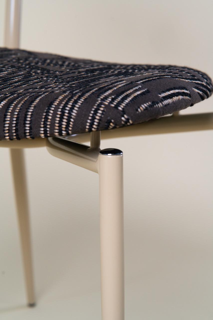 Mitzi Chairs - Set of 6 - by Grant Featherstone en vente 1