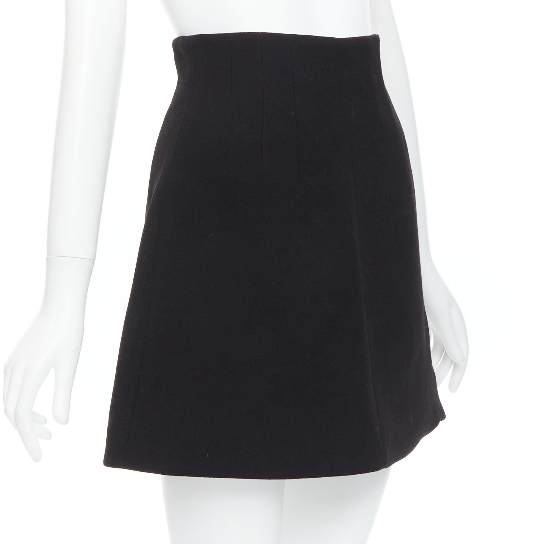 Noir Jupe froncée à taille haute en laine vierge 100 % noire MIU 2013 IT36 XXS en vente