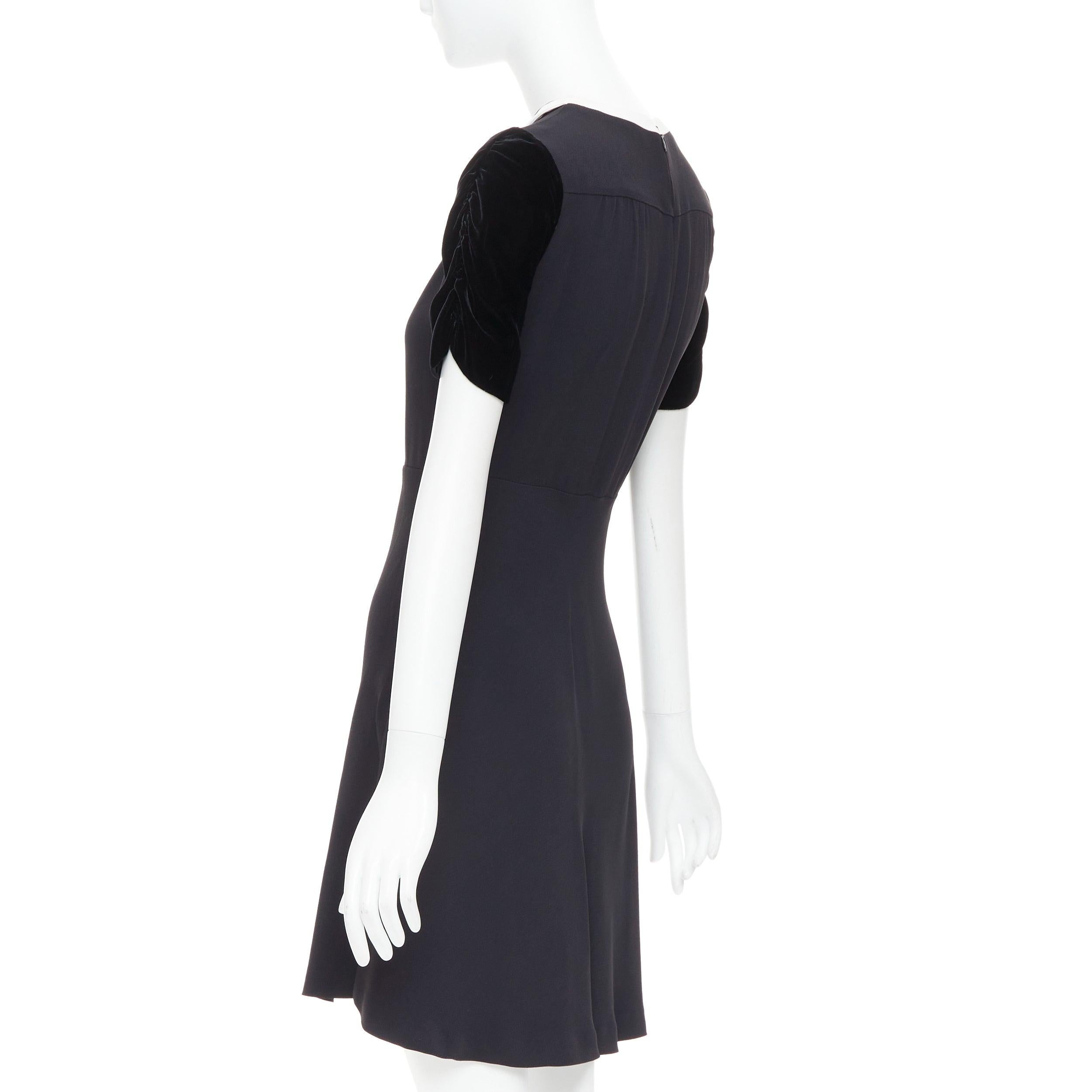 MIU MIU 2013 terciopelo negro cuello blanco mangas fruncidas vestido IT38 XS 1