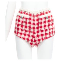 MIU MIU, 2019  Weiß karierte Mini-Shorts aus Schurwolle mit Jakobsmuschelbesatz IT36 X