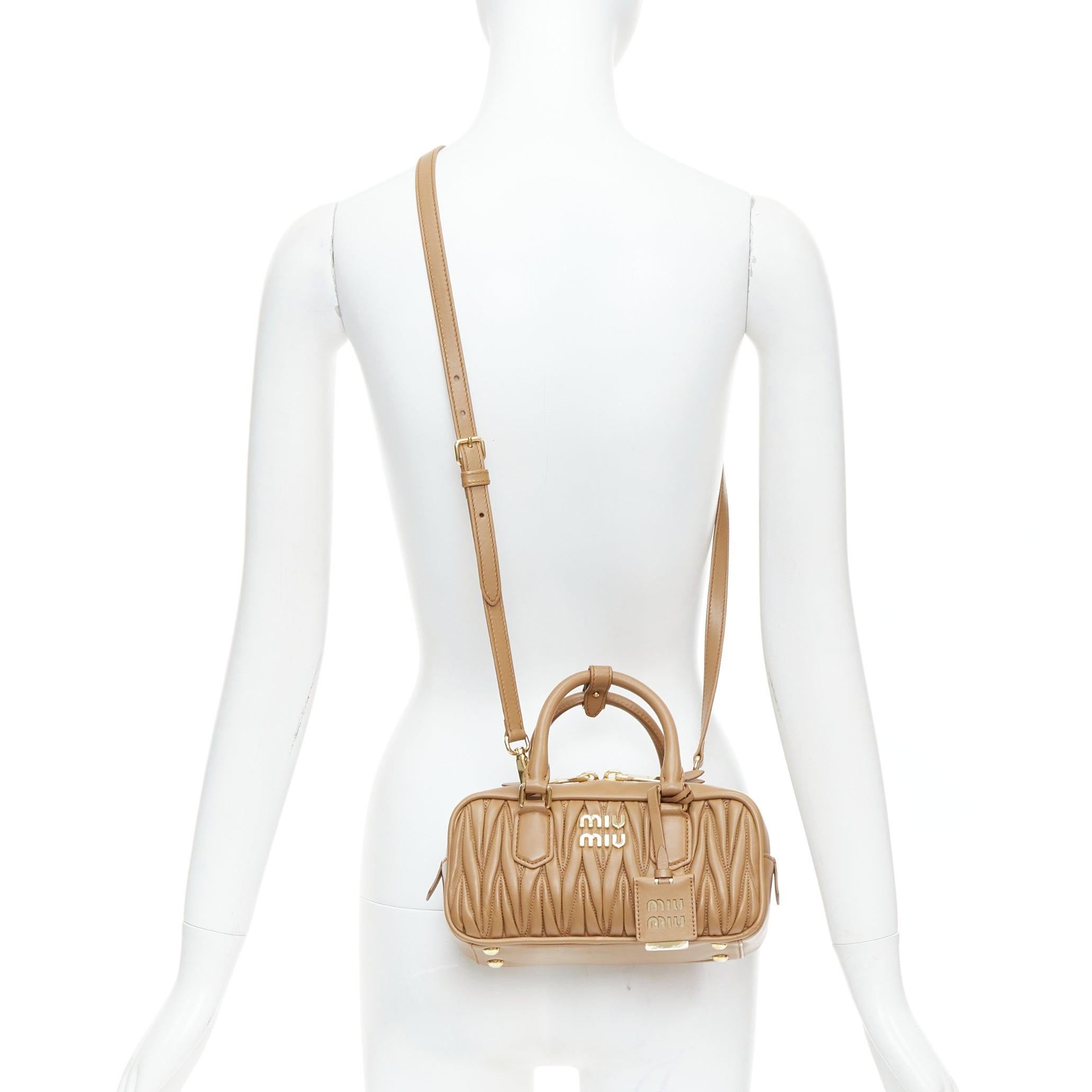 MIU MIU 2024 Arcadie brown matelasse nappa leather crossbody bag
Reference: KYCG/A00155
Brand: Miu Miu
Model: Arcadie
Material: Leather
Color: Brown, Gold
Pattern: Solid
Closure: Zip
Lining: Brown Fabric
Extra Details: Fine matelass√© workmanship