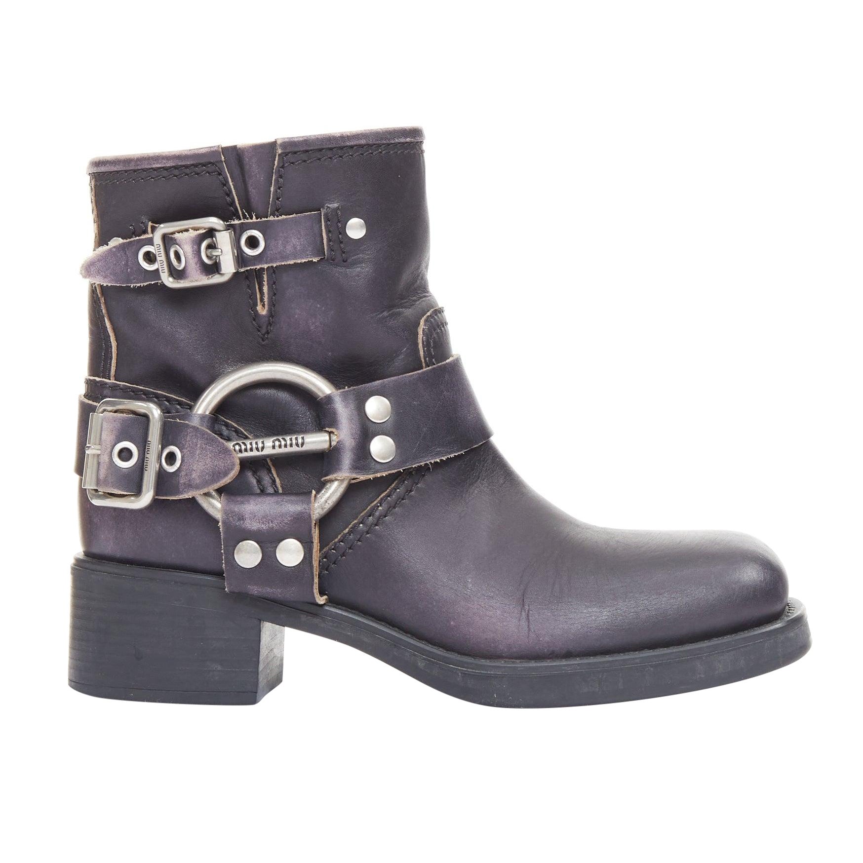 MIU MIU 2025 distressed washed schwarzes Leder moto harness ankle Stiefel EU36 im Angebot