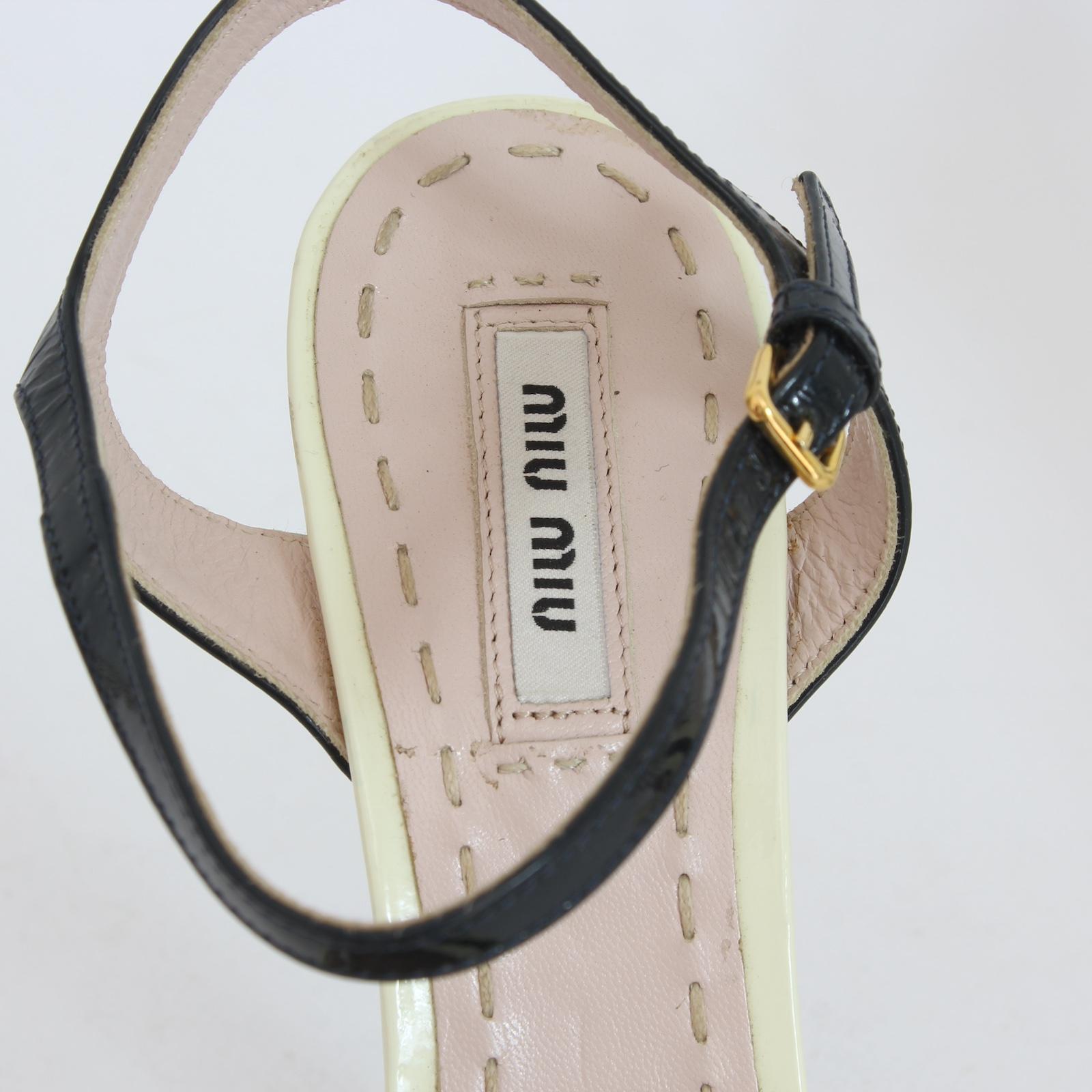 Miu Miu Beige Black Patent Leather Sandals Plateau Heel Shoes 2000s For Sale 2