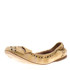 Miu Miu Beige Brogue Leather Scrunch Bow Ballet Flats Size 37.5