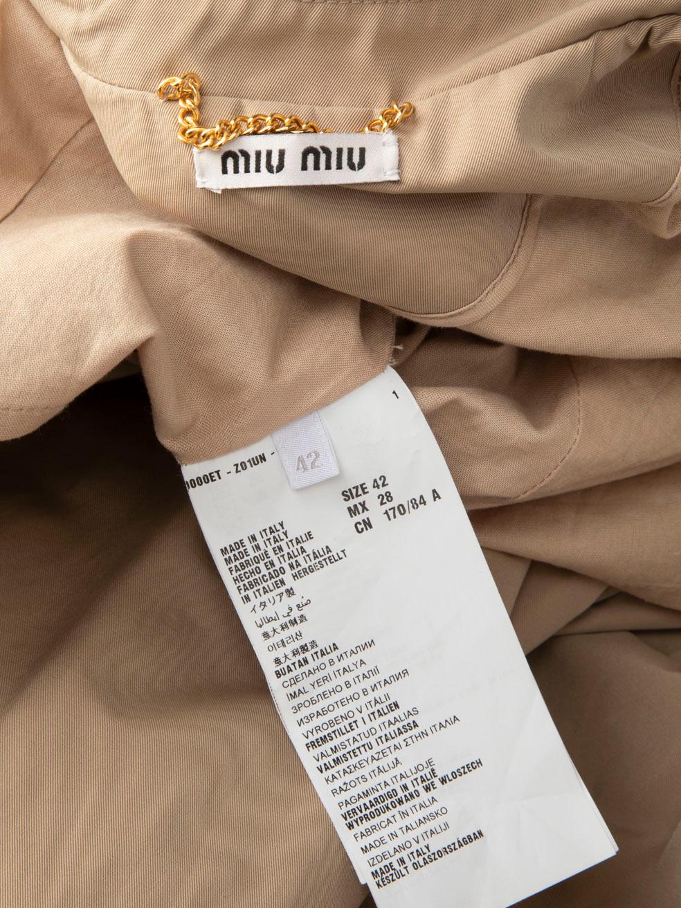 Miu Miu Beige Ausgestellter Trenchcoat mit Gürtel Größe M im Angebot 6