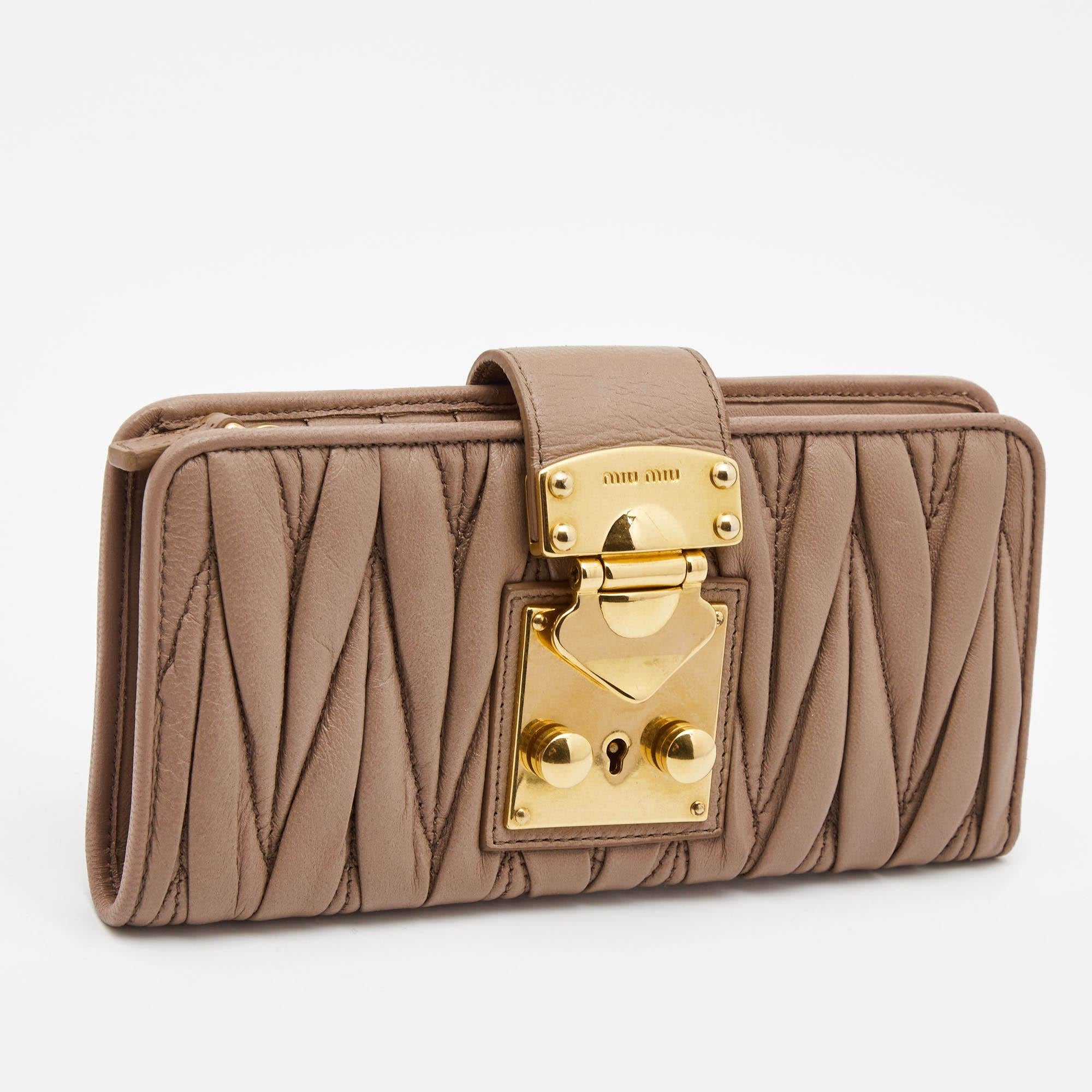 Women's Miu Miu Beige Matelassé  Leather Key Lock Continental Wallet