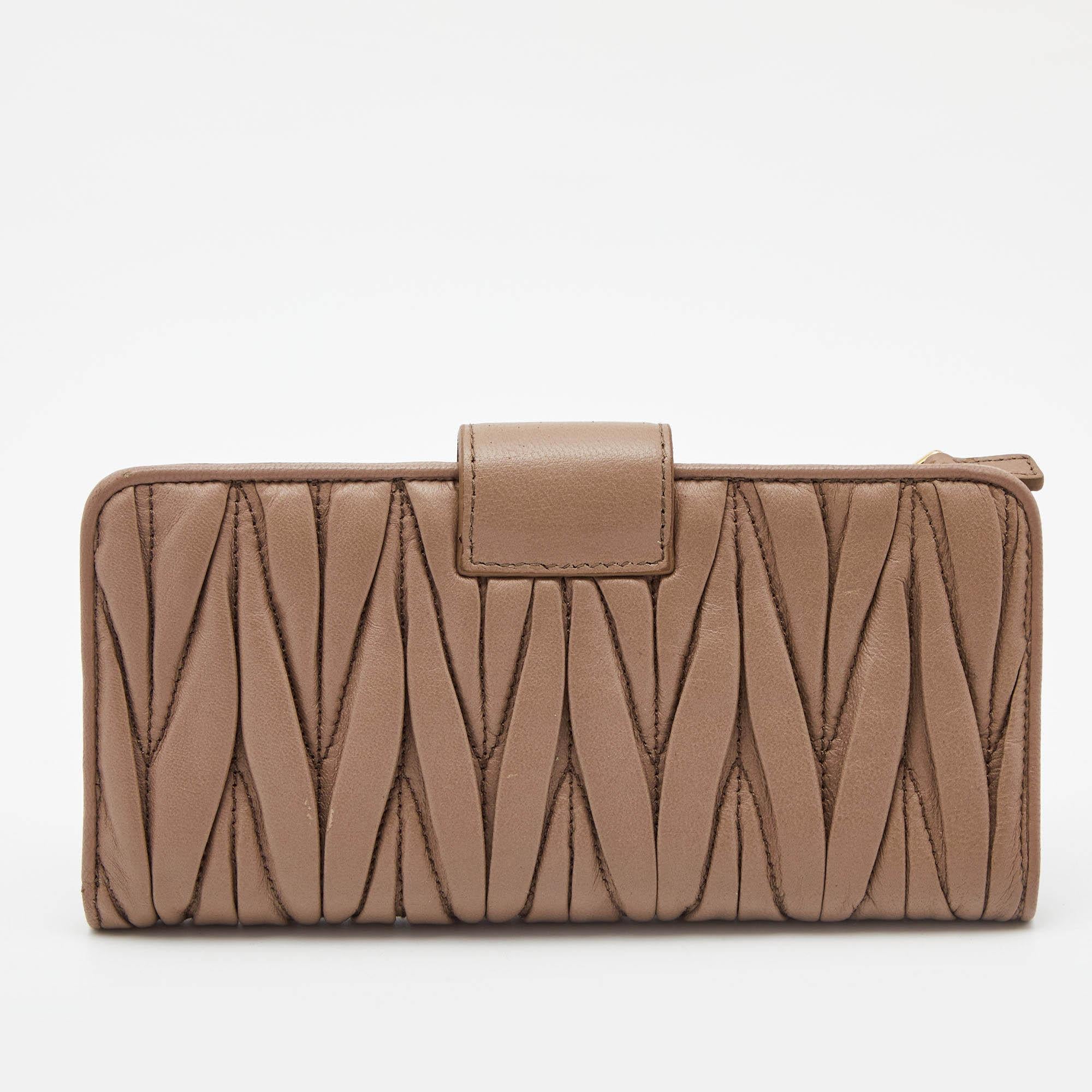 Miu Miu Beige Matelassé  Leather Key Lock Continental Wallet 1