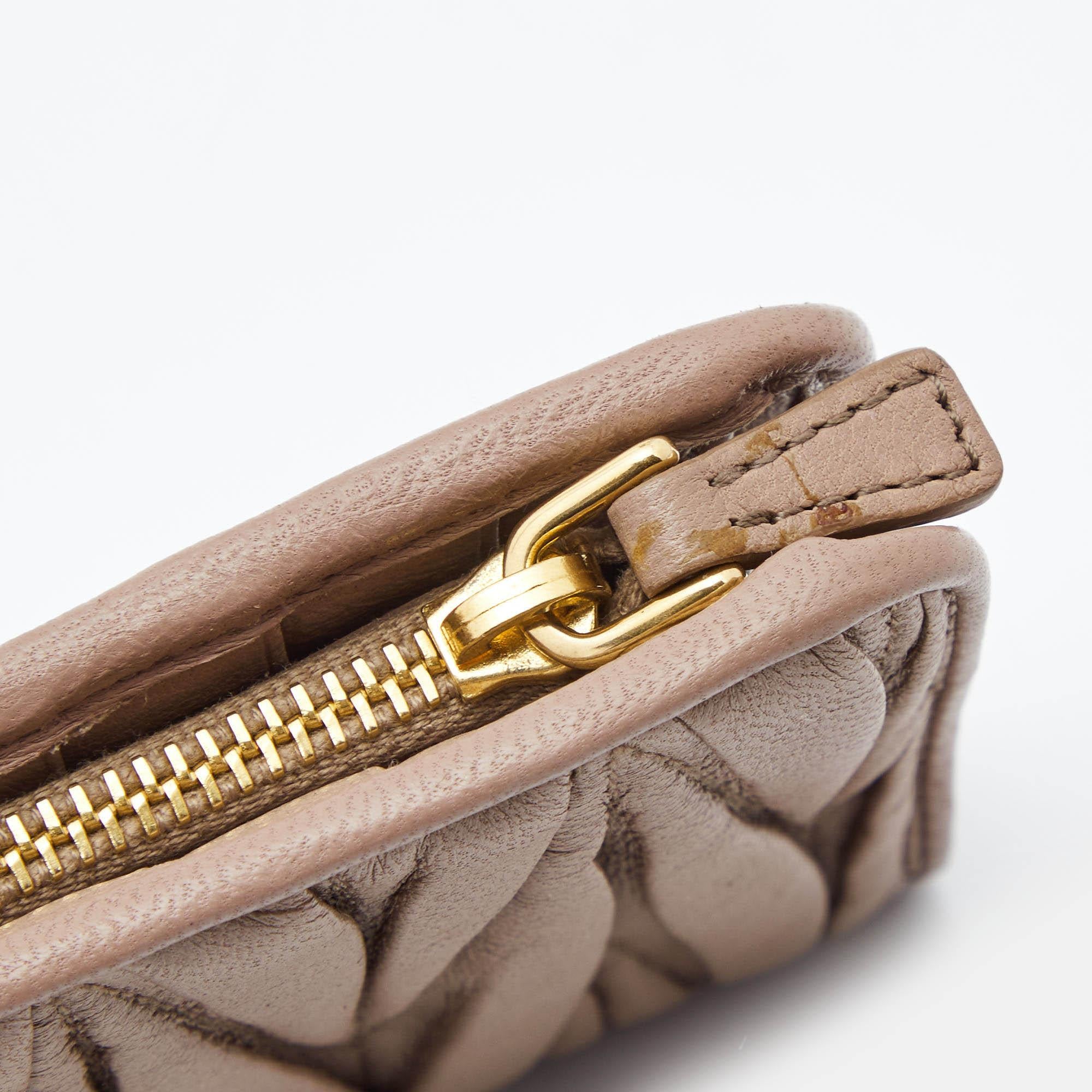 Miu Miu Beige Matelassé  Leather Key Lock Continental Wallet 2