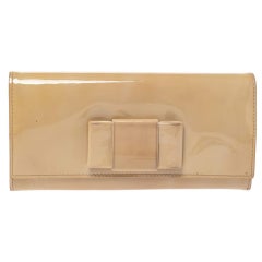 Miu Miu Beige Patent Leather Bow Continental Wallet