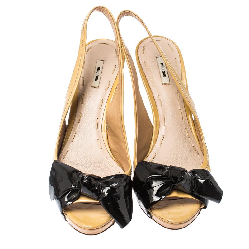 miu miu bow detail slingback pumps