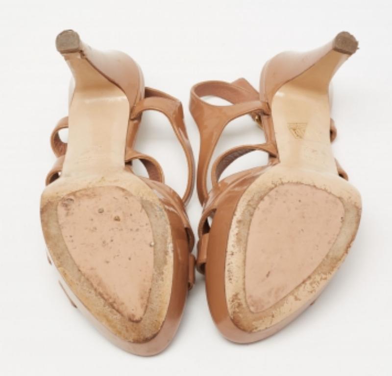 Miu Miu Beige Patent Leather Criss Cross Platform Sandals Size 39.5 For Sale 2
