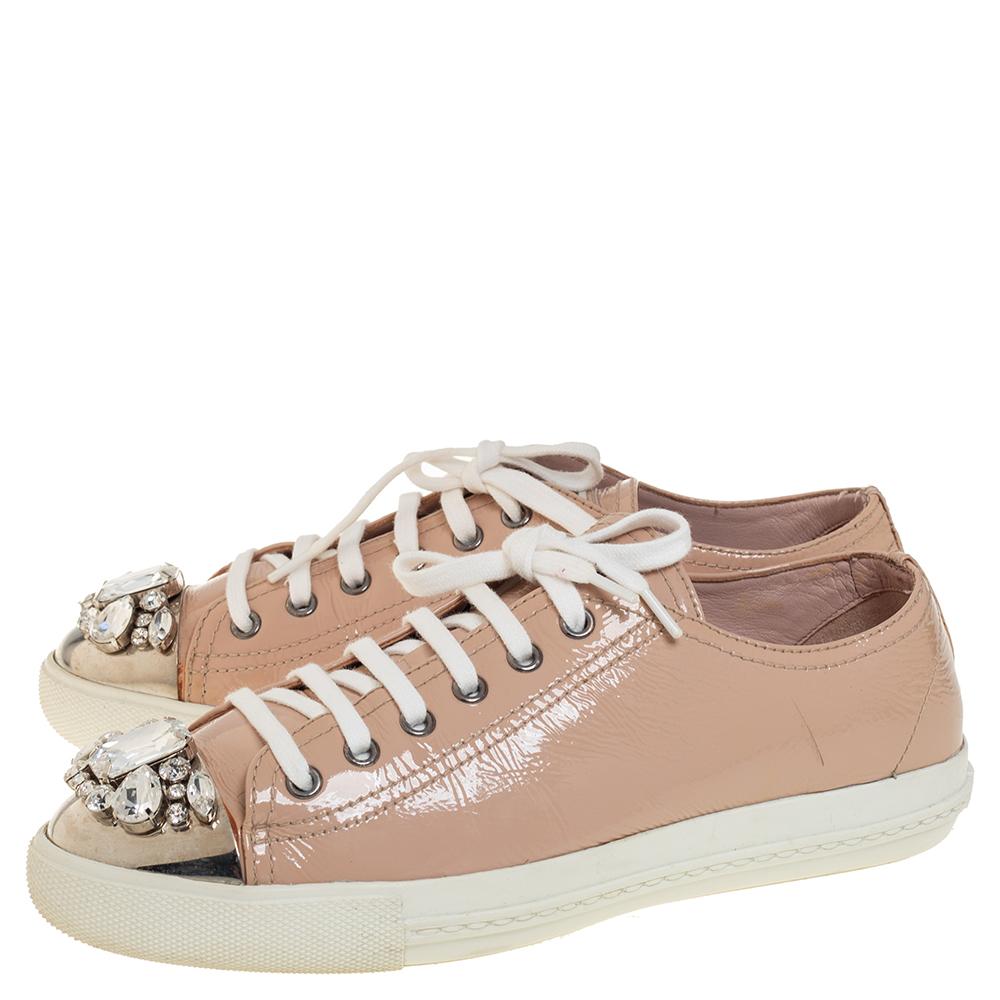 Miu Miu Beige Patent Leather Crystal Embellished Low Top Sneakers Size 39 In Good Condition In Dubai, Al Qouz 2