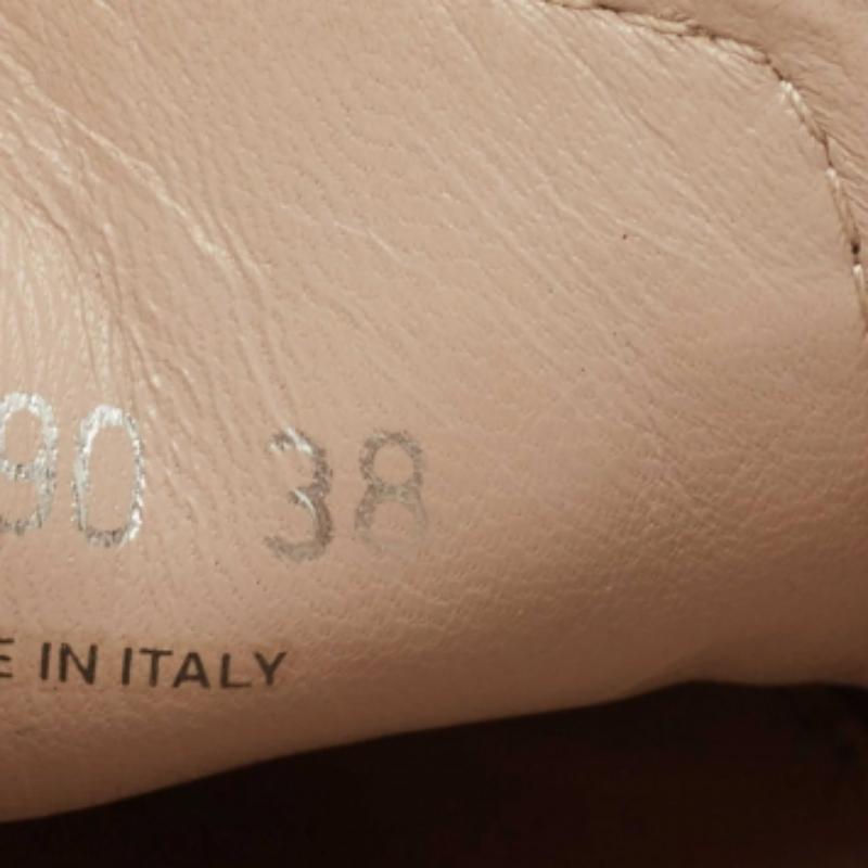 Miu Miu Zapatillas de charol beige con cristales talla 38 en venta 3