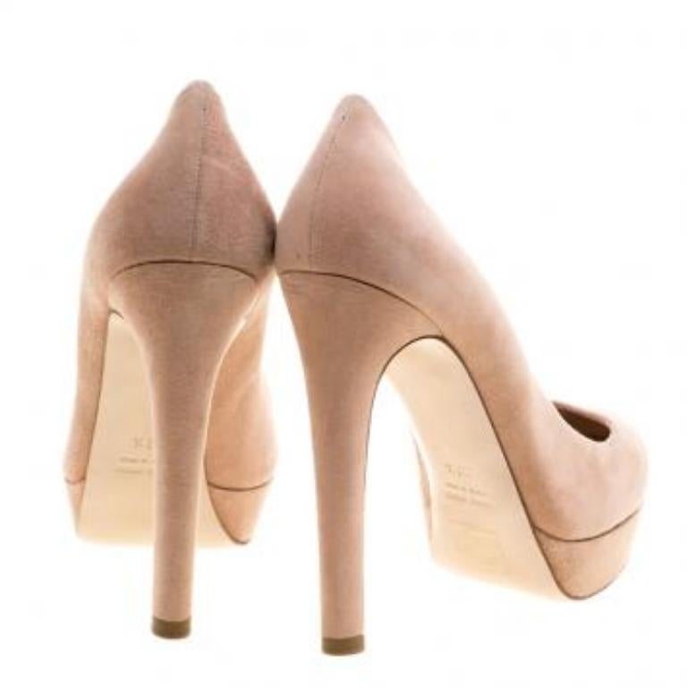 Miu escarpins à plateforme en daim beige taille 37,5 Pour femmes en vente