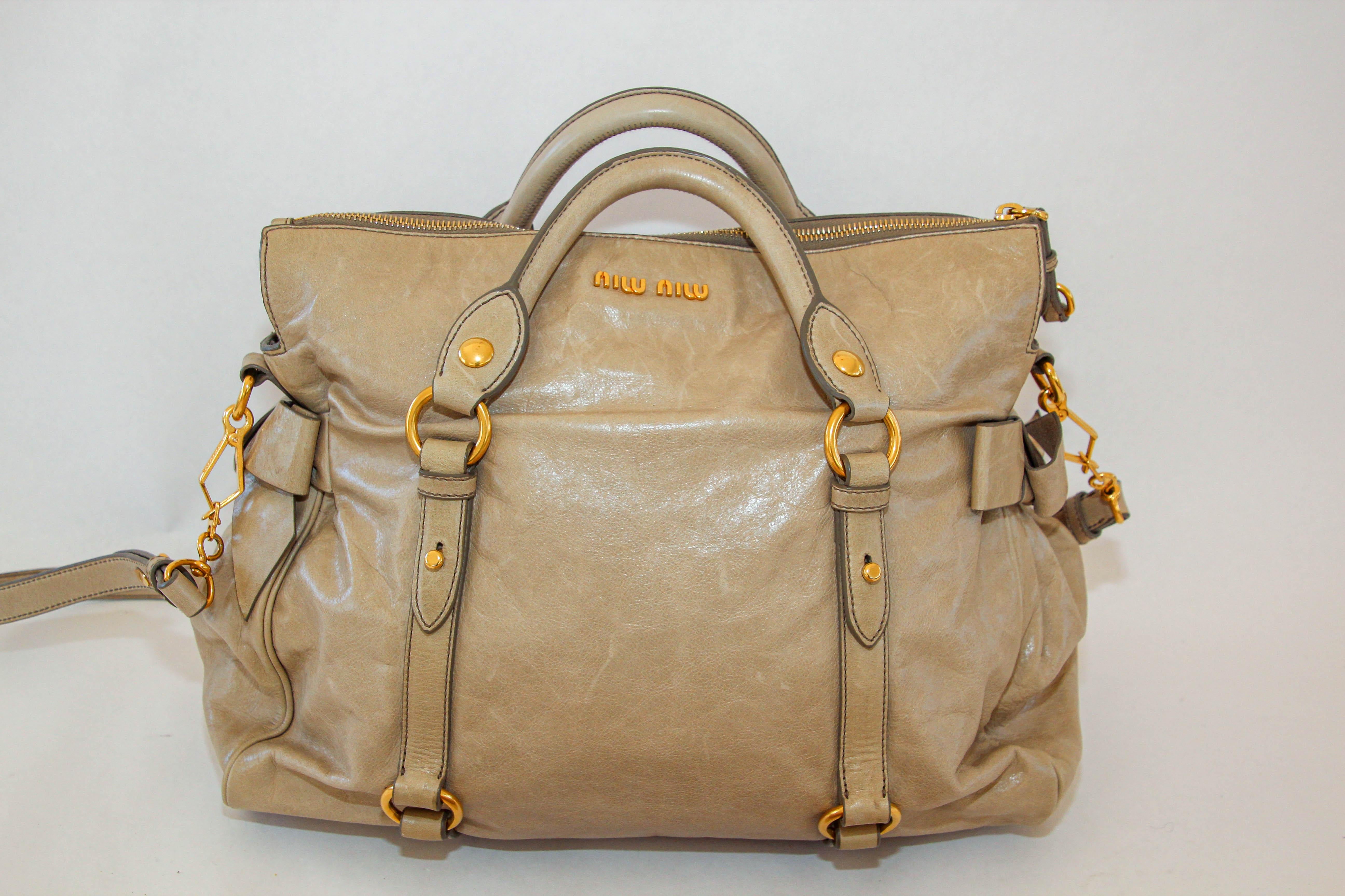 MIU MIU Beige Vitello Lux Bow Leather Hand Bag Satchel Tote In Good Condition For Sale In North Hollywood, CA