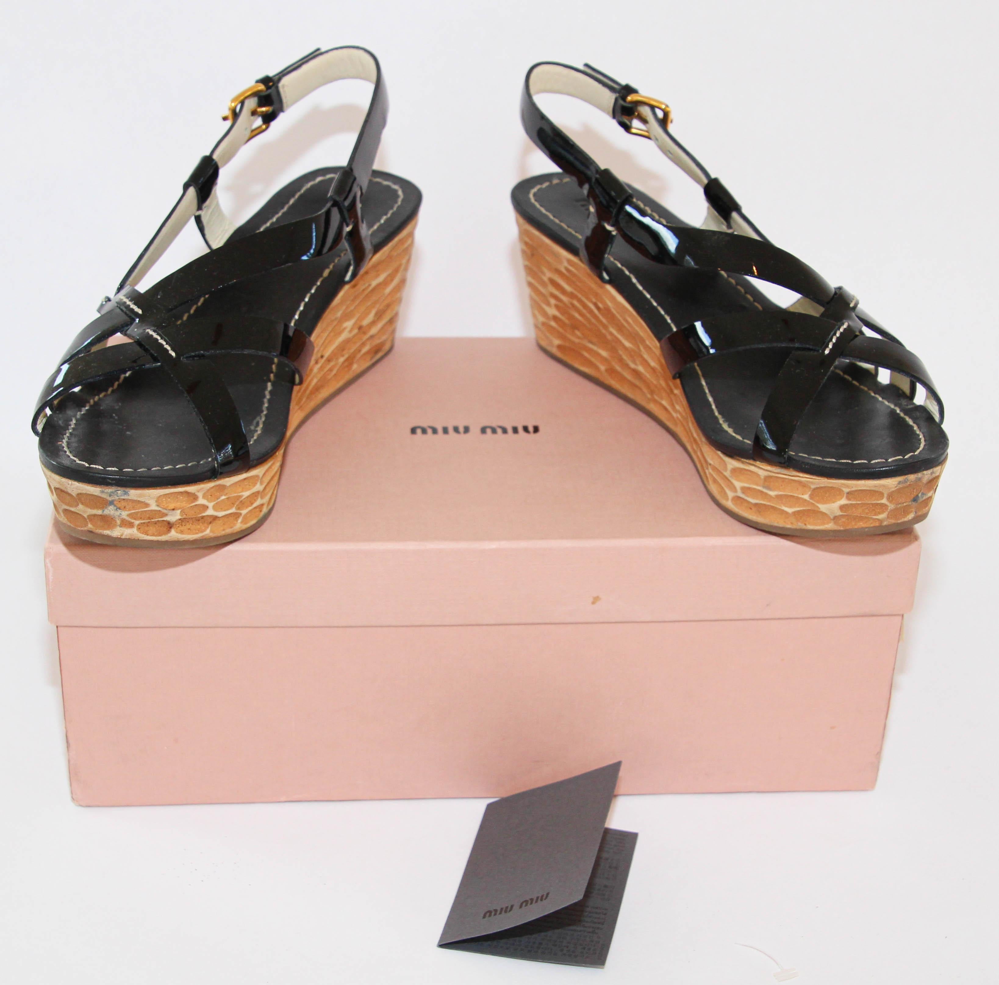 MIU MIU Black Criss Cross Patent Leather Sling Back Wooden Wedges Sandals For Sale 5
