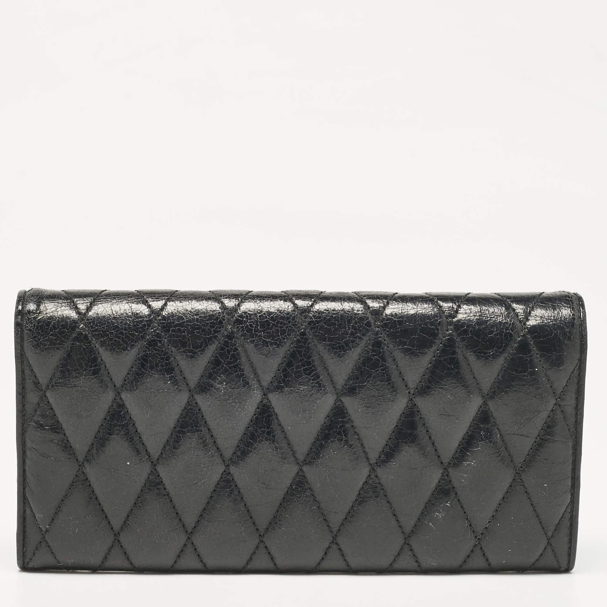 Women's Miu Miu Black Glossy Leather Bow Flap Continental Wallet