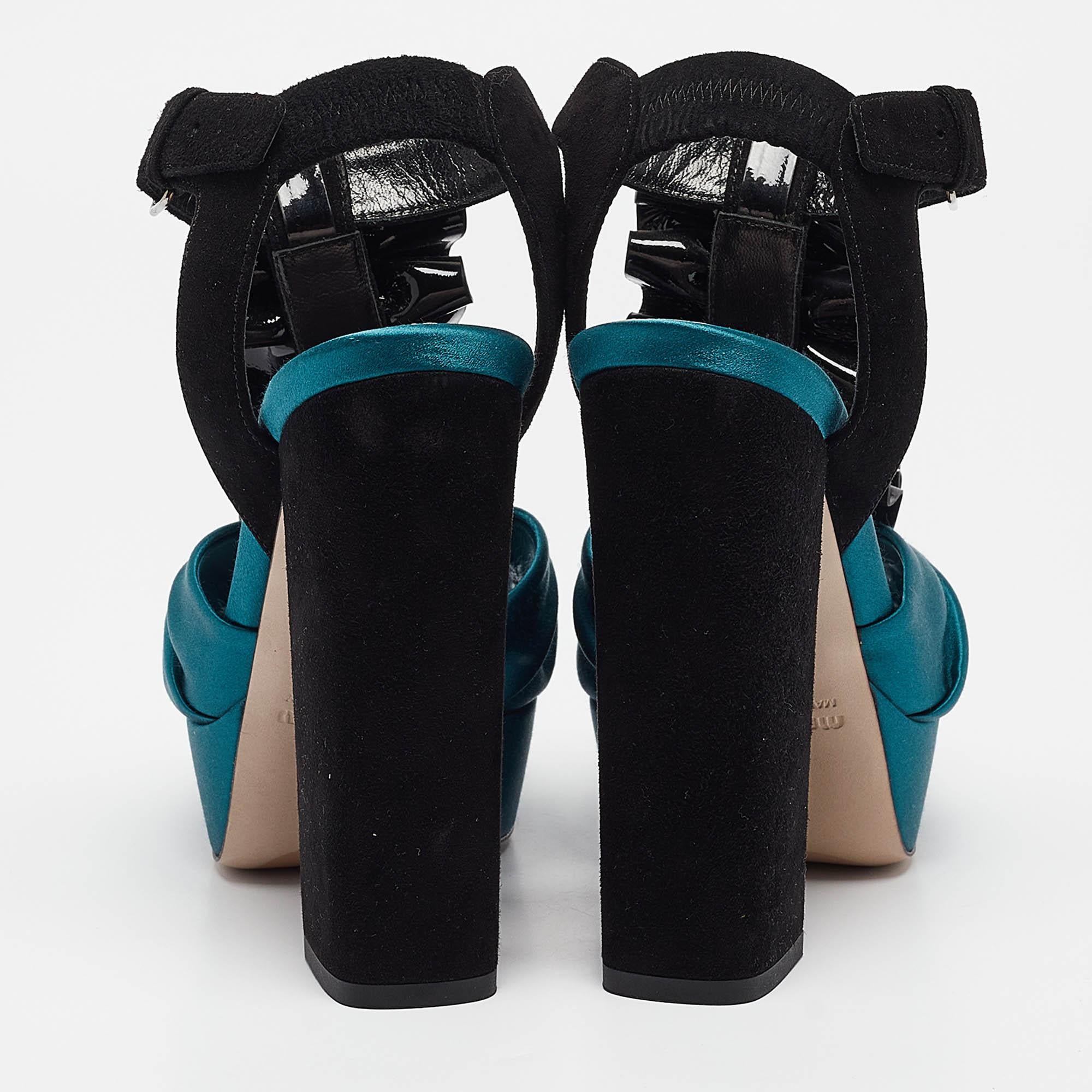 De las mujeres Miu Miu Sandalias con tira al tobillo de ante y satén negro/verde talla 35 en venta