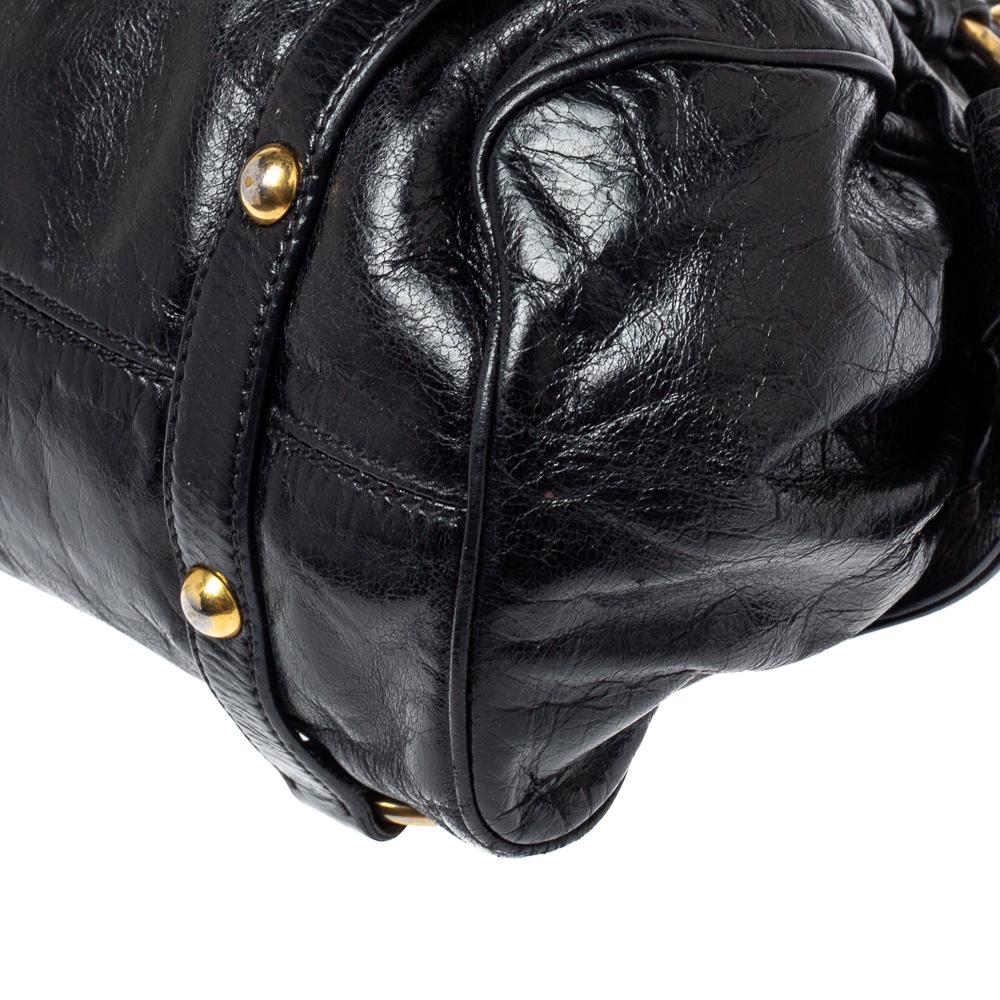 Miu Miu Black Leather Bow Satchel In Fair Condition In Dubai, Al Qouz 2