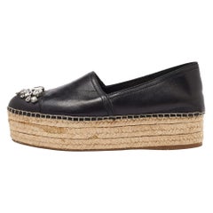 Espadrilles en cuir noir à plateforme ornée de cristaux Miu Miu Taille 40