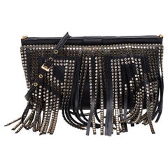 Pochette con frange Miu Miu in pelle nera impreziosita da cristalli