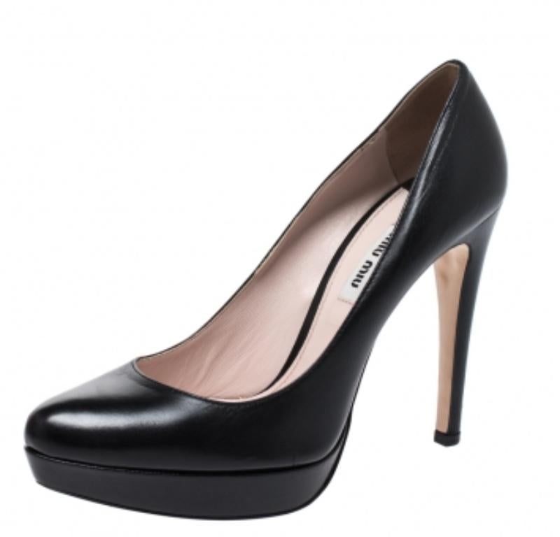 Miu Miu Schwarz Leder Plateau Pumps Größe 38 im Angebot 2
