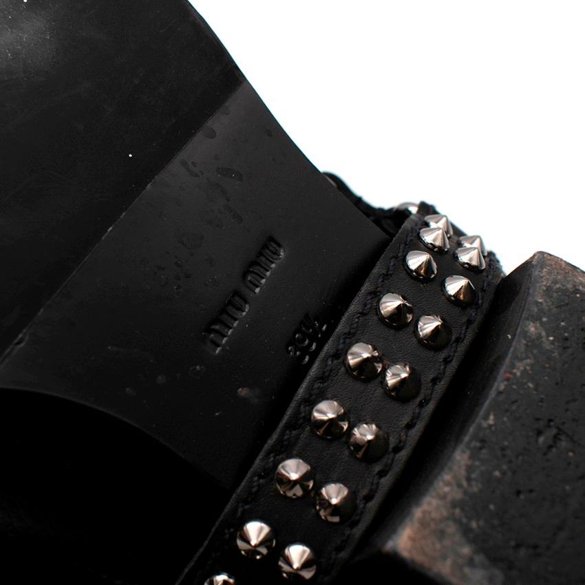 Miu Miu Black Leather Studded Chain Trim Boots - Size 39.5 In Excellent Condition In London, GB