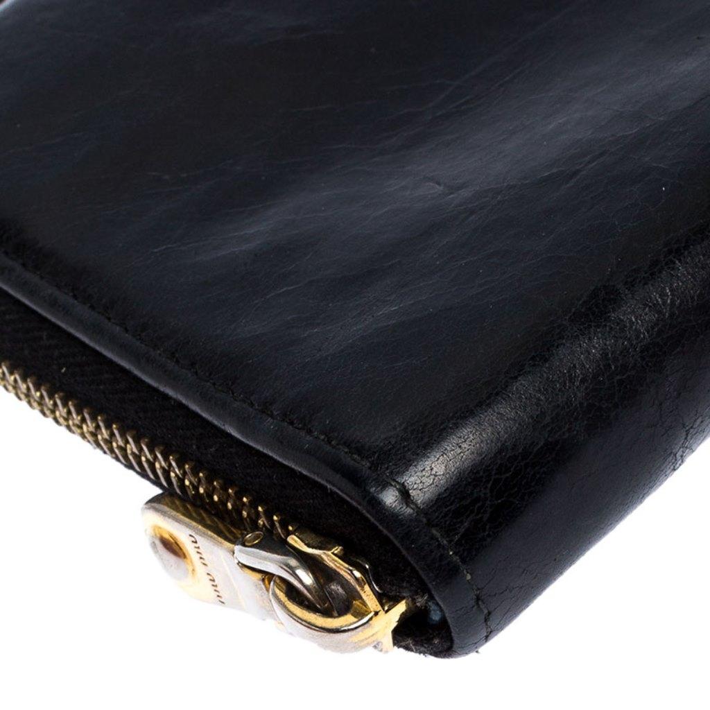 Women's Miu Miu Black Leather Zip Around Wallet