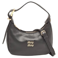 Miu Miu Noir Logo Plaque Cuir Hobo