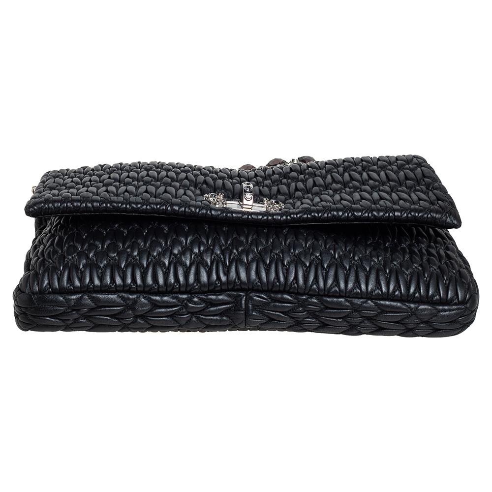 Miu Miu Black Matelassé Leather Crystal Embellished Shoulder Bag In Good Condition In Dubai, Al Qouz 2