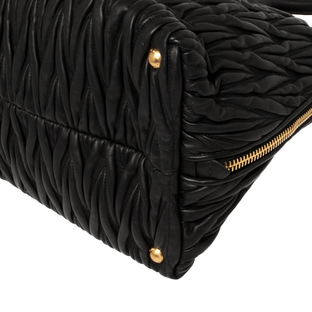 Miu Miu Black Matelassé Leather Side Zip Tote 3