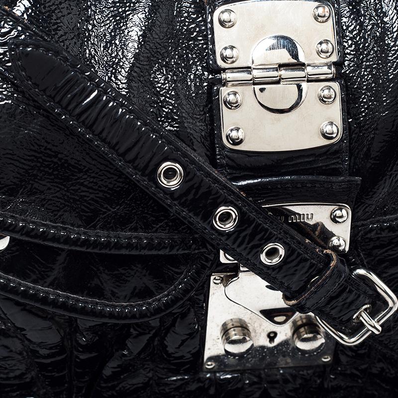 Miu Miu Black Matelassé Patent Leather Coffer Hobo For Sale 2