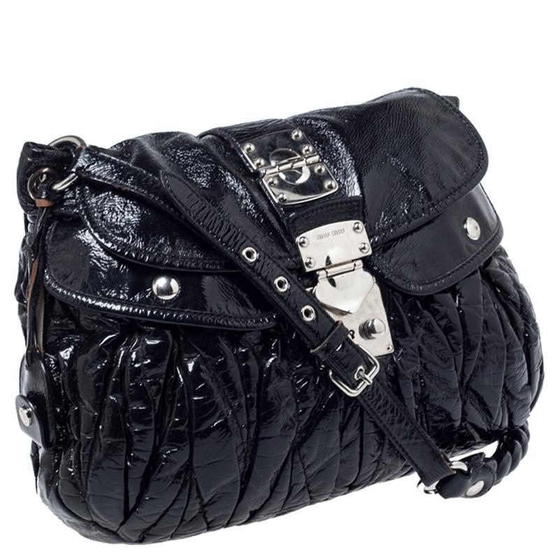 Miu Miu Black Matelassé Patent Leather Coffer Hobo For Sale 3