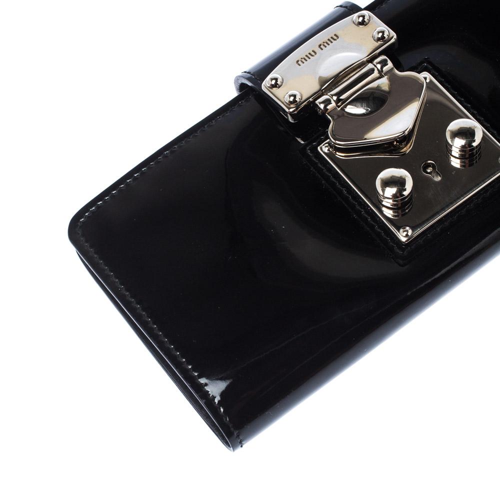 Miu Miu Black Patent Leather Clasp Lock Wallet 8