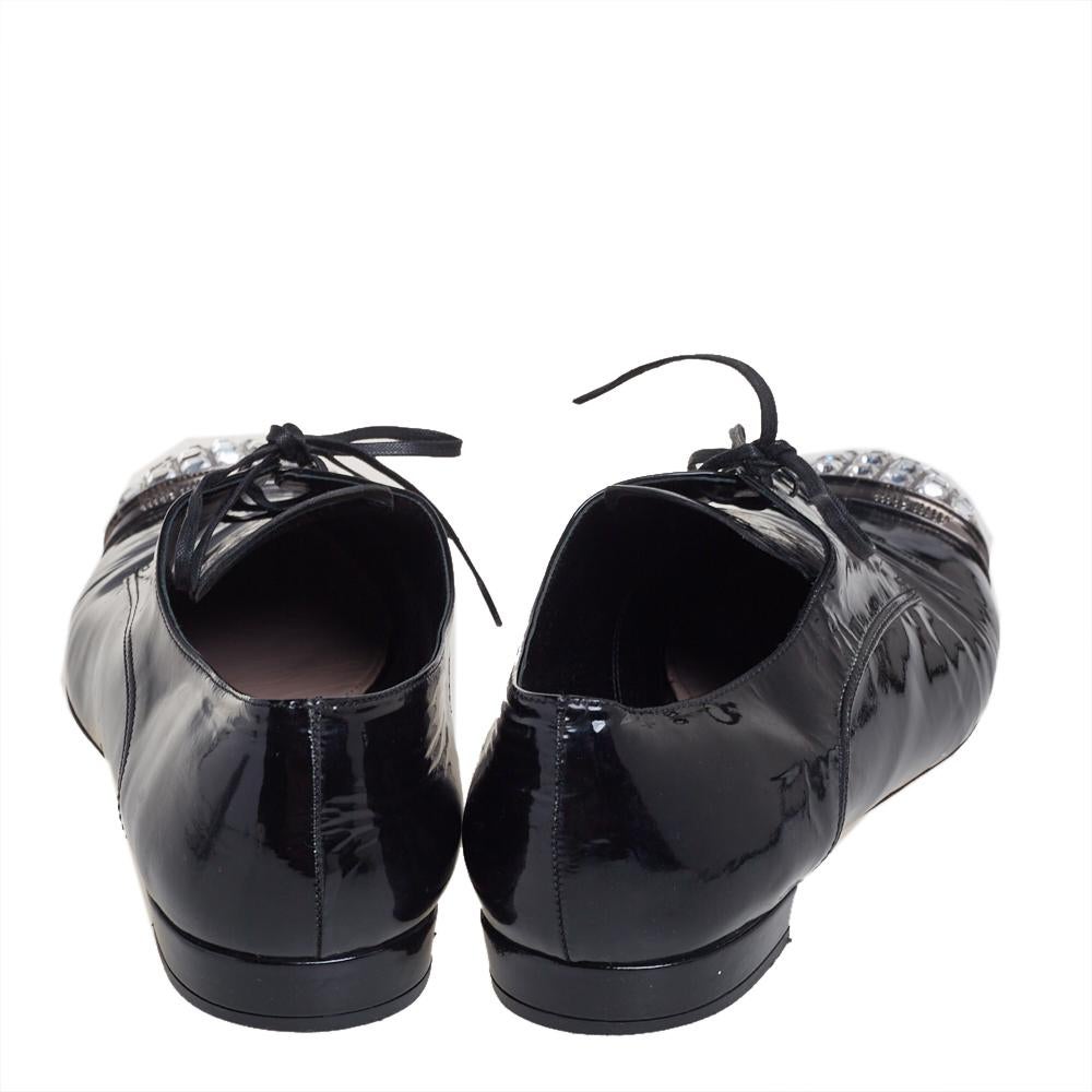 Miu Miu Black Patent Leather Crystal Embellished Cap Toe Oxfords Size 40 For Sale 1