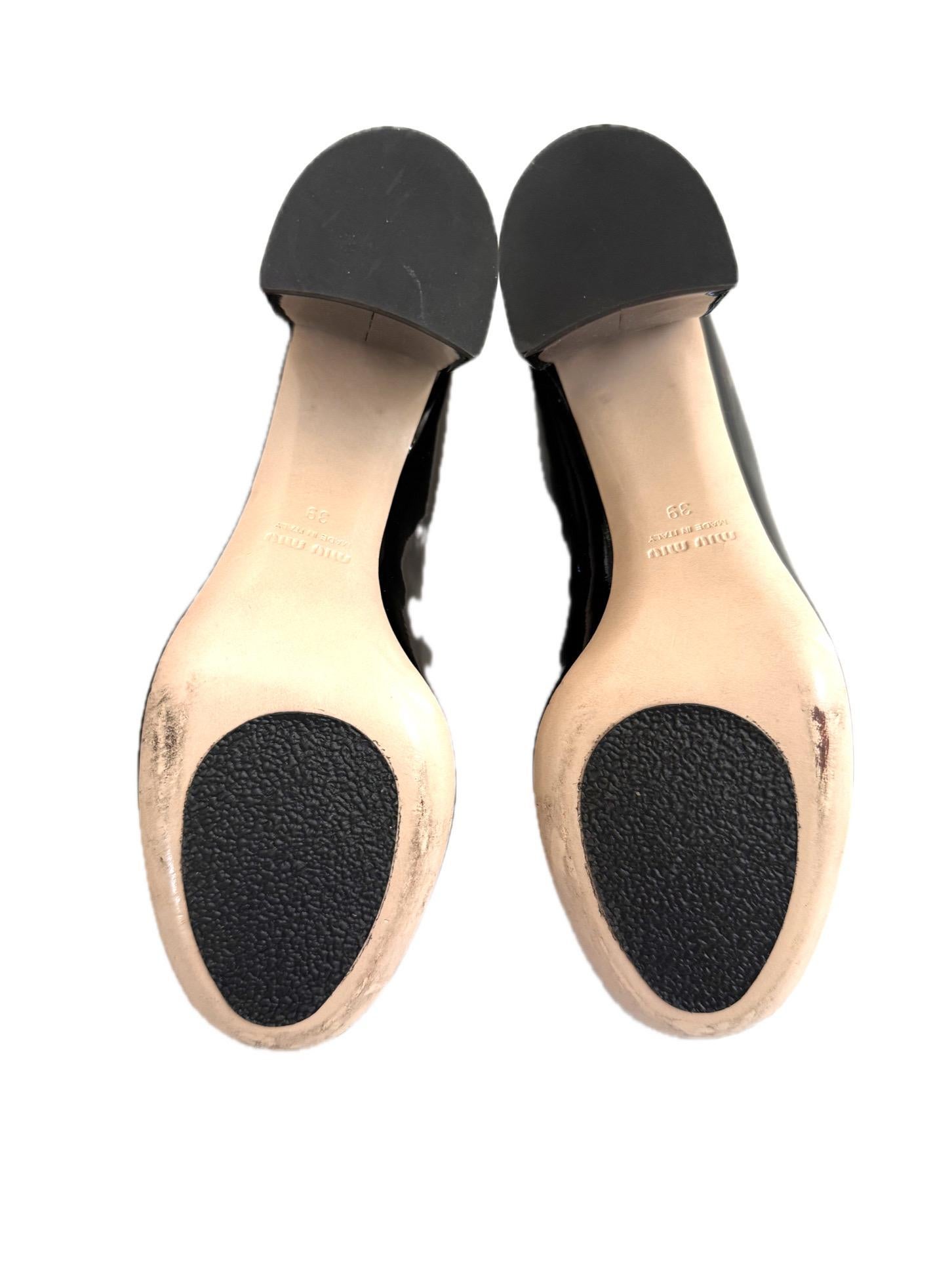 Miu Miu Black Patent Leather Crystal Heel Mary Jane Pumps FW2016 Size 39 en vente 6