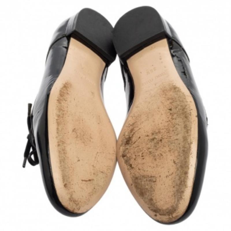 Miu Schwarz Lackleder Flat Lace Up Derby Größe 35.5 im Angebot 3