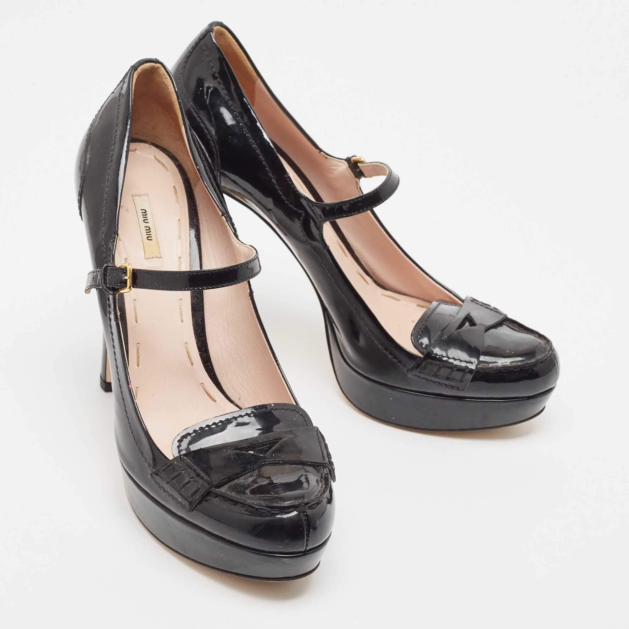 Miu Schwarze Lackleder Plateau Mary Jane Loafer Pumps Größe 40 Damen im Angebot