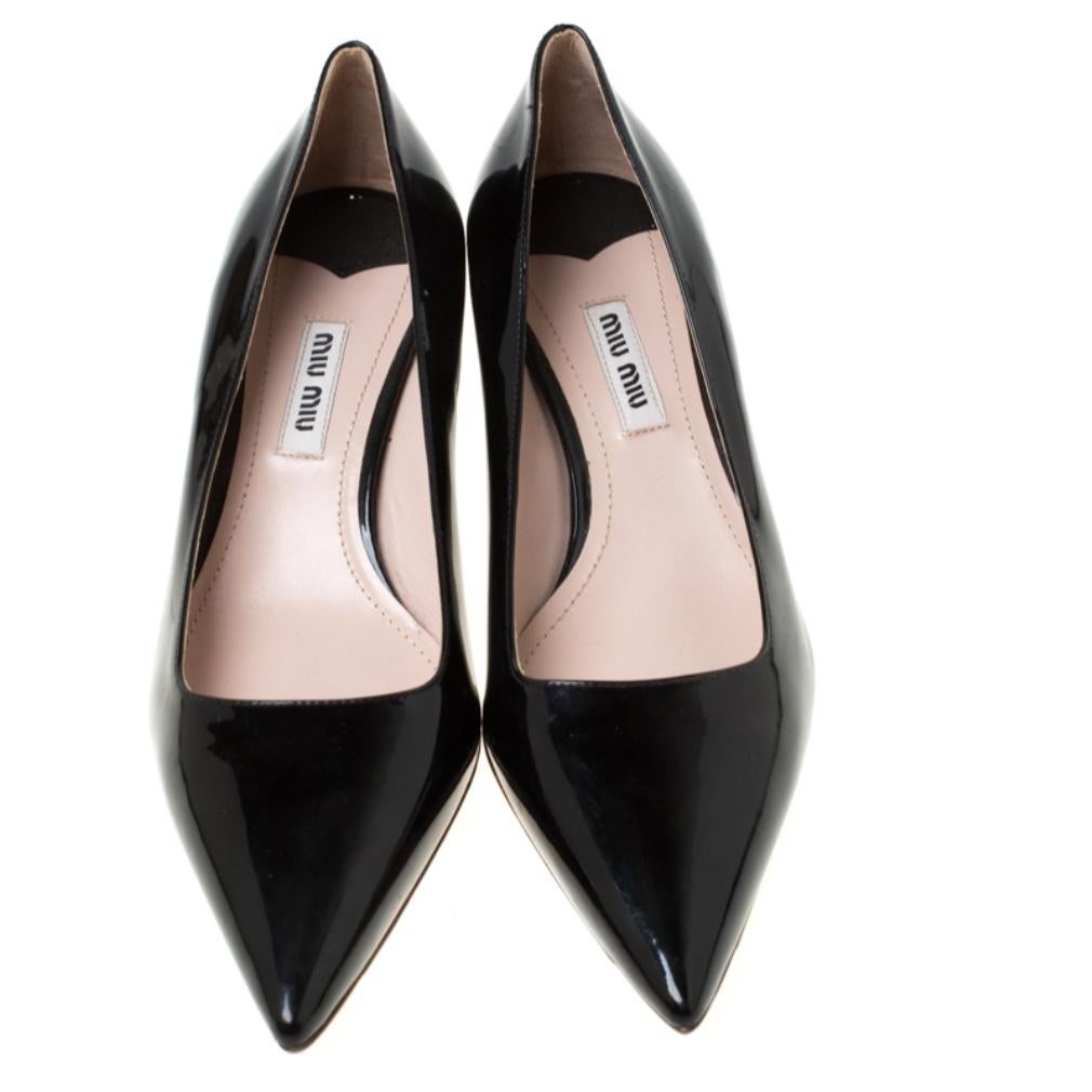kitten heel shoes