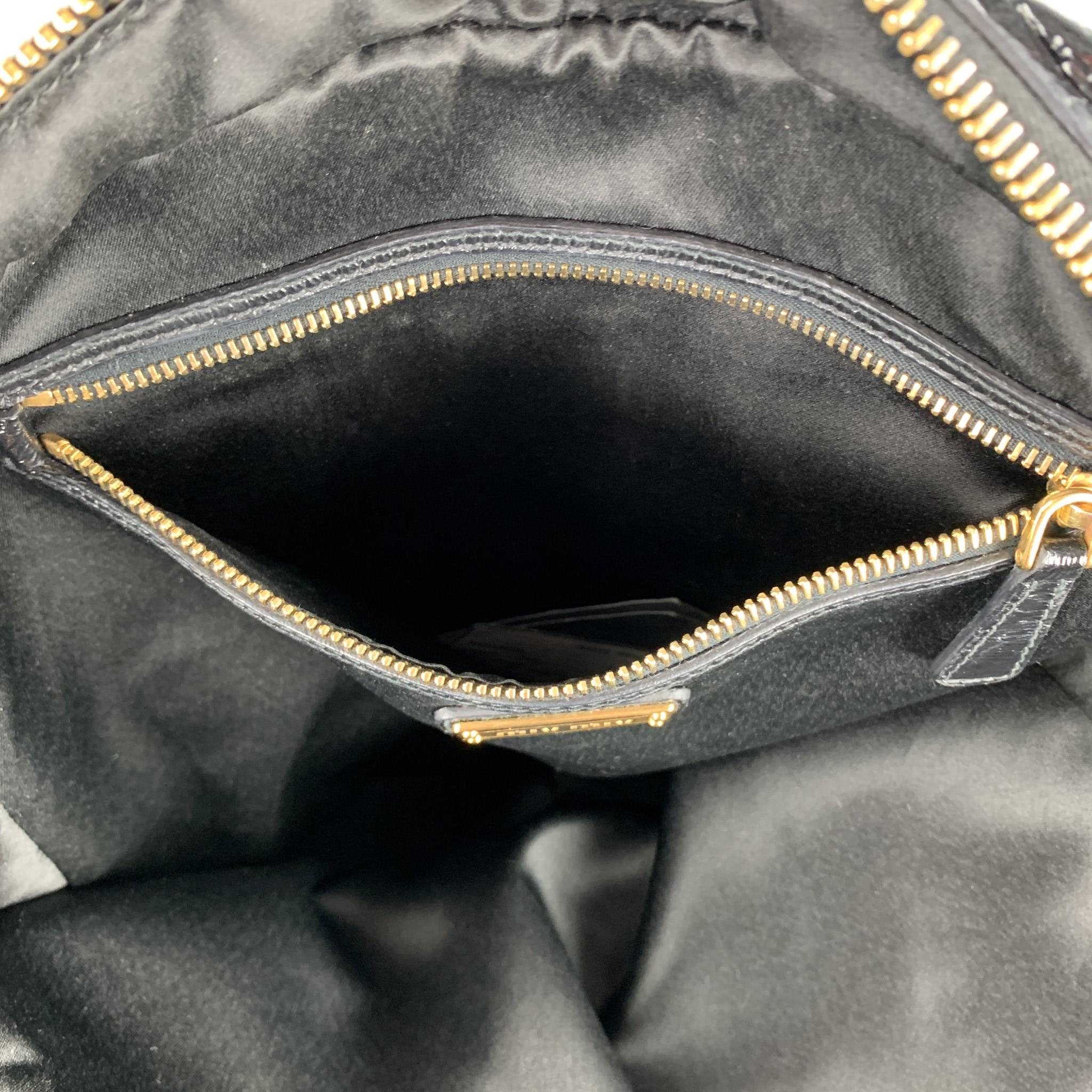 Women's MIU MIU Black Patent Leather Shoulder Handbag
