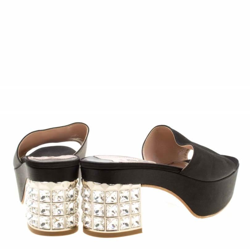Miu Miu Black Satin Crystal Embellished Block Heel Slide Sandals Size 39 In Good Condition In Dubai, Al Qouz 2