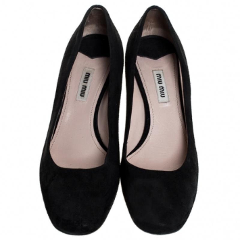 Miu Schwarze Kristall Heel Pumps aus Wildleder Größe 38 Damen im Angebot