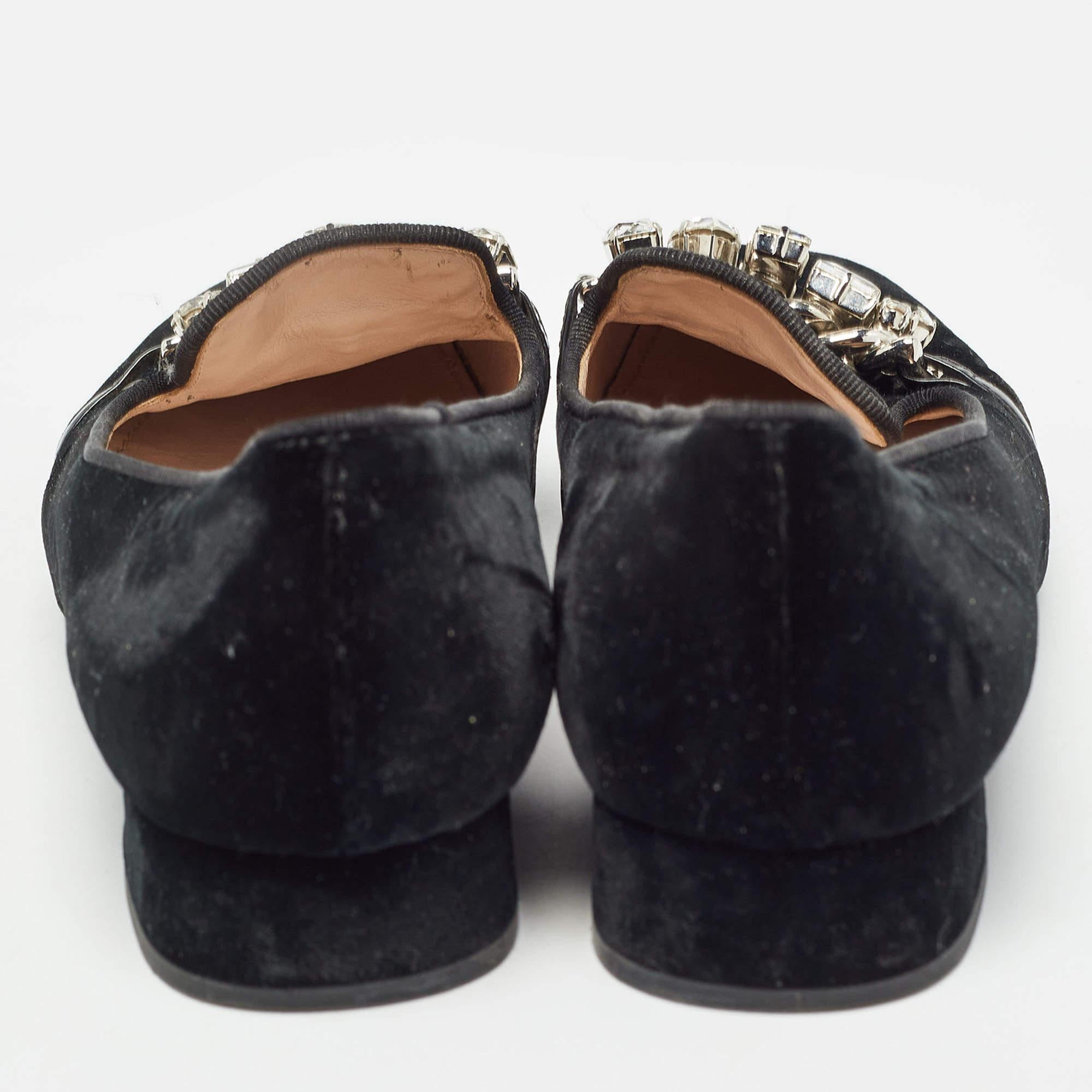 De las mujeres Miu Miu Zapatillas de fumar de terciopelo negro con adornos de cristal talla 37